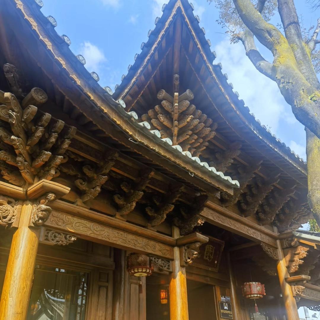 云南嘉铭古建园林