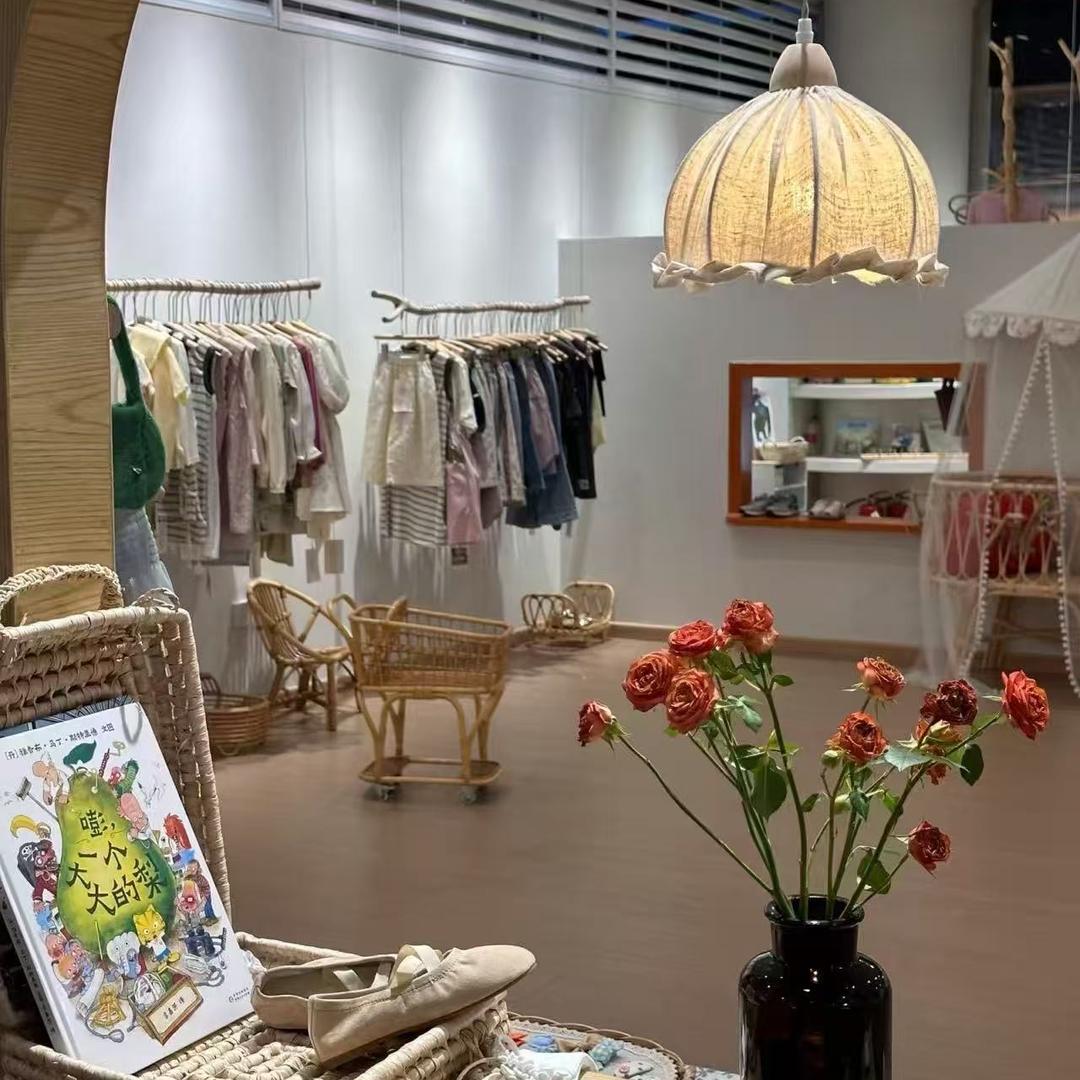 亳州市南半球童装店