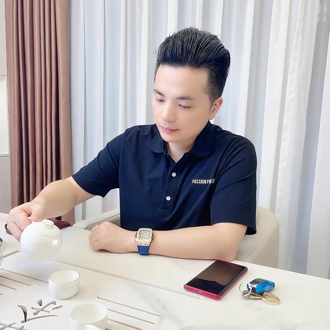 蜗蜗工厂小黄总