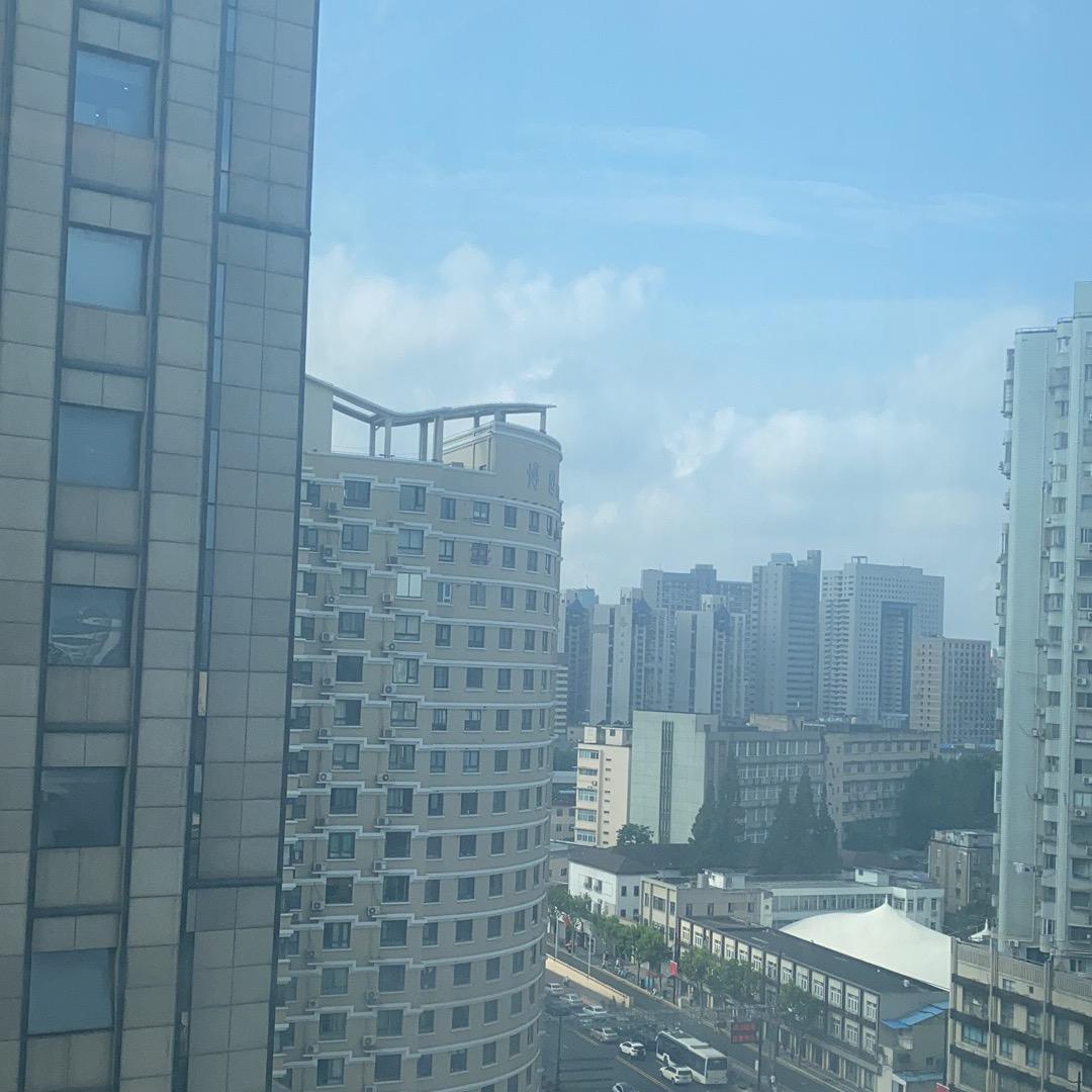 五个草莓🍓