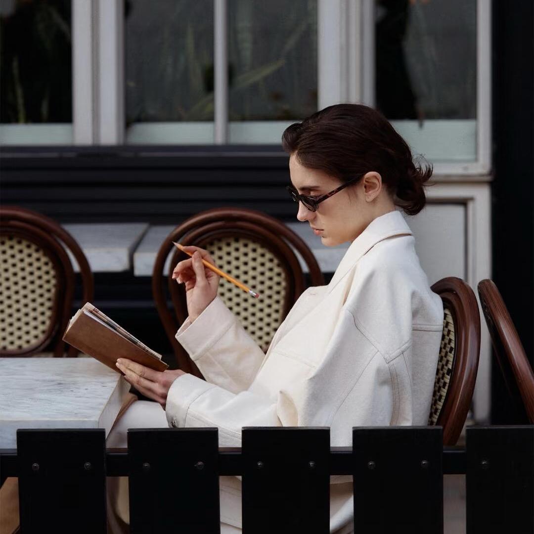 🦋化妆师 - 亚娜🦋