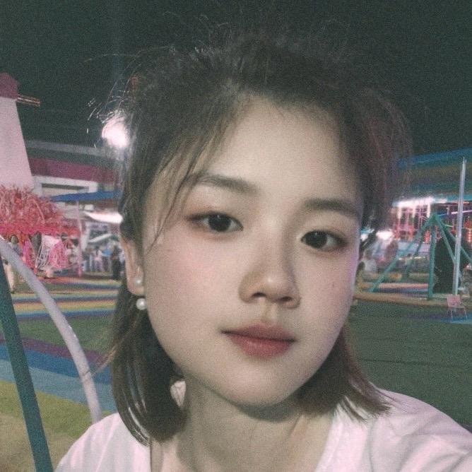 就是赵赵啊。