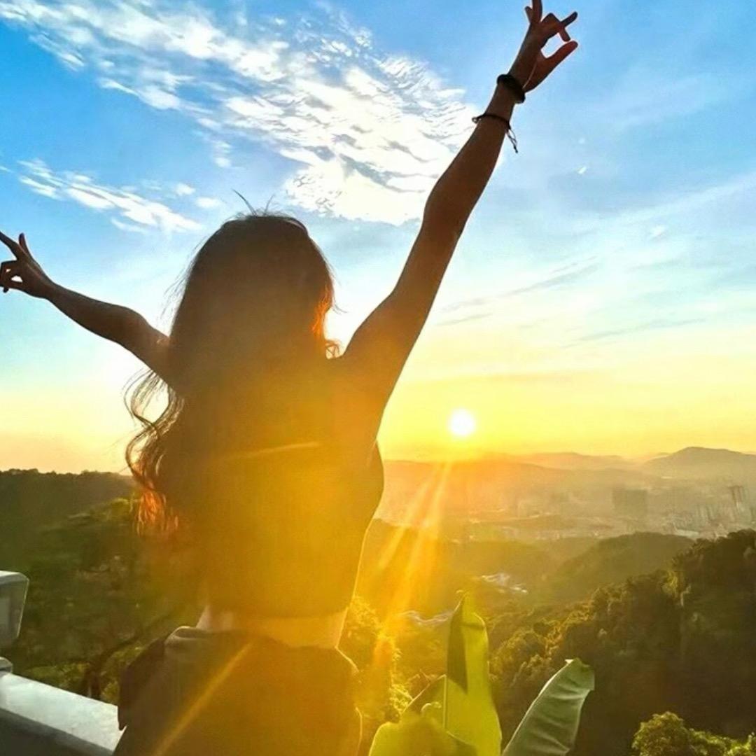 孟晚柠（芝芝）