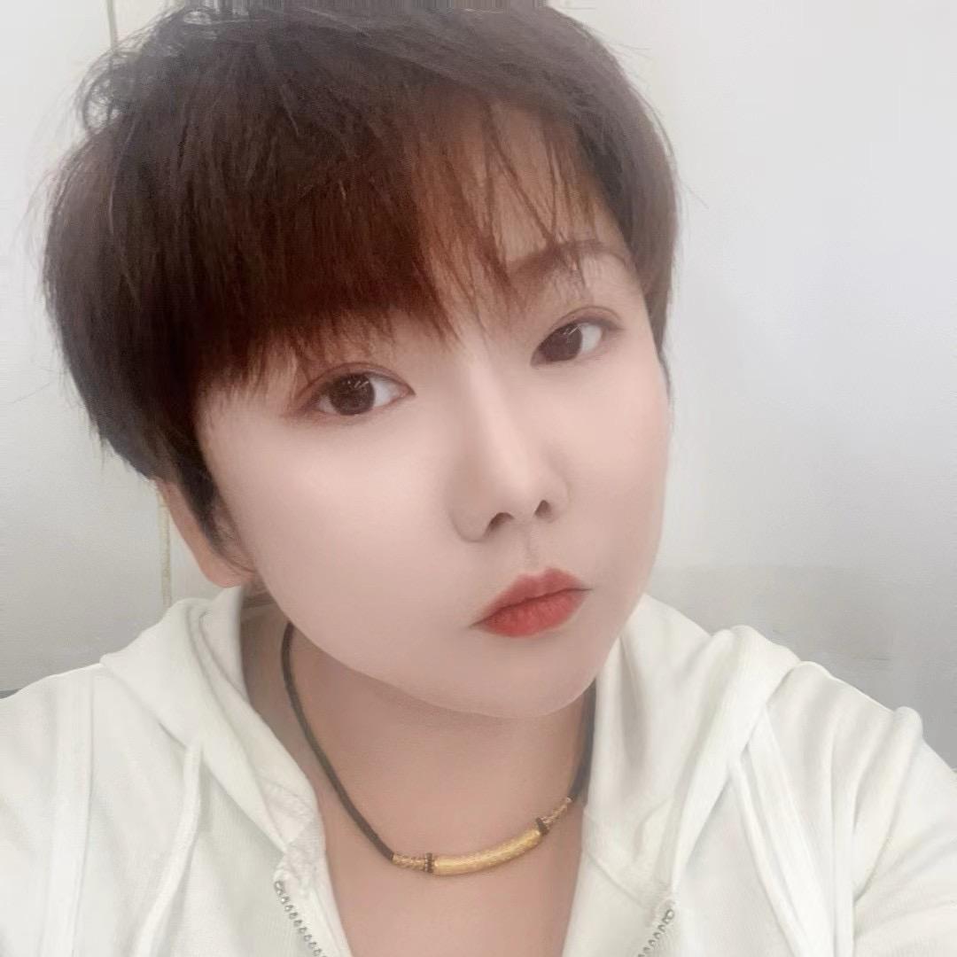 店主小丹