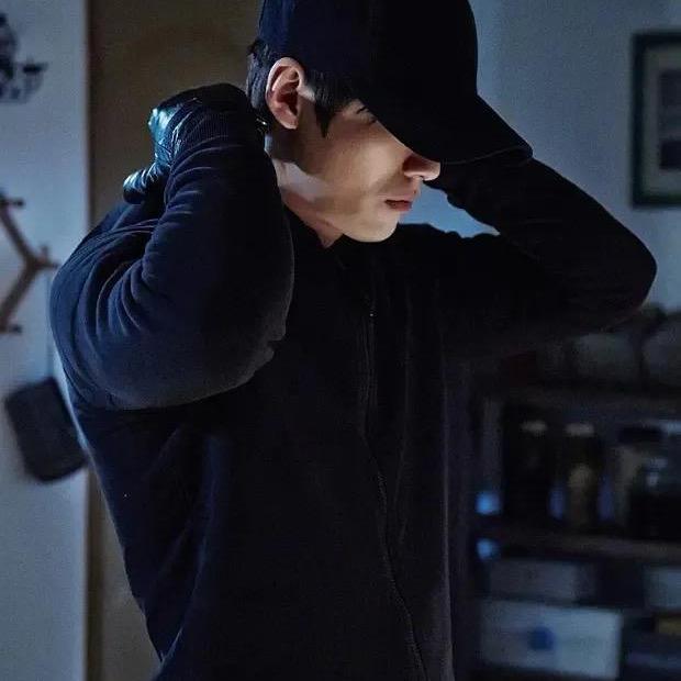 四季青裤子工厂店