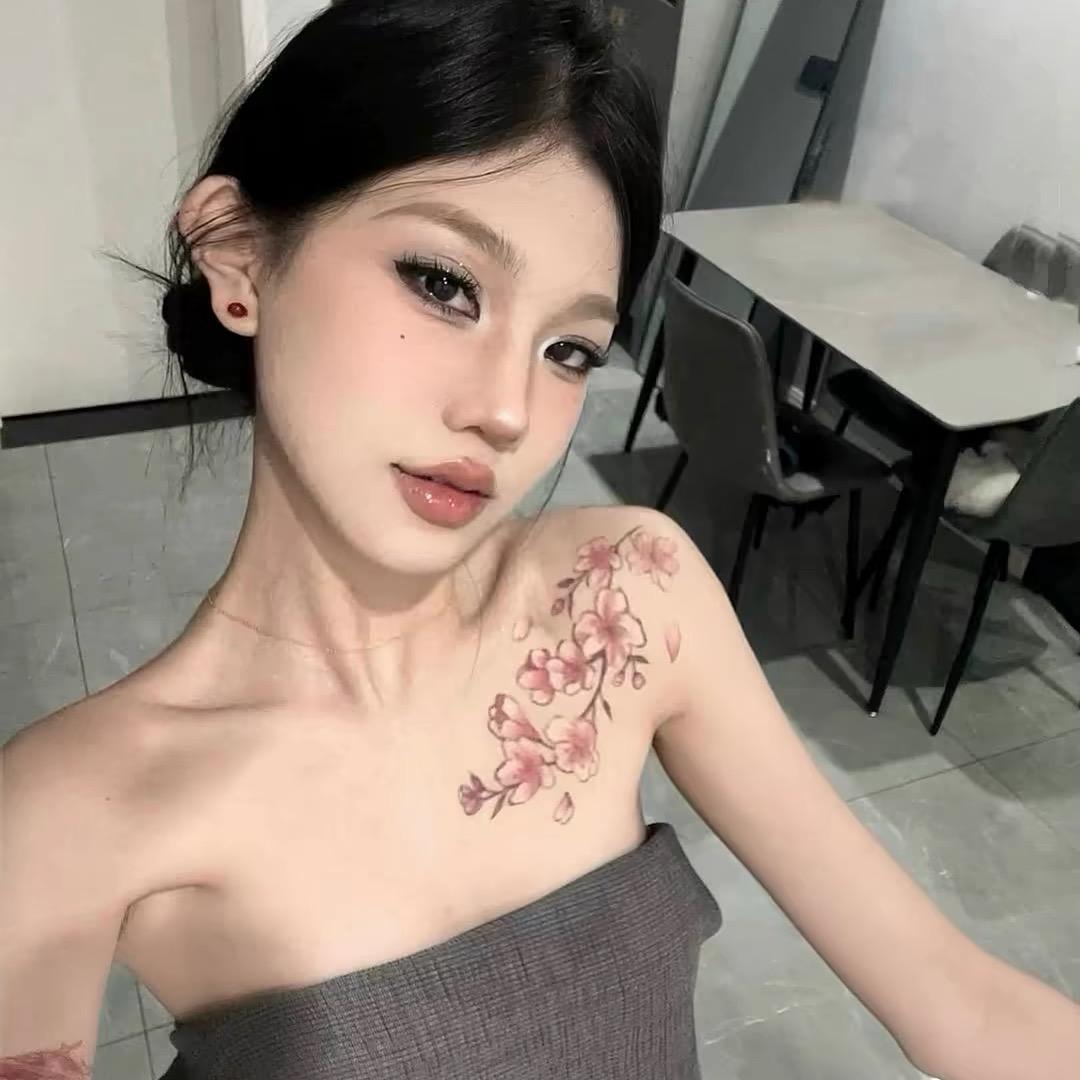少敷衍我.