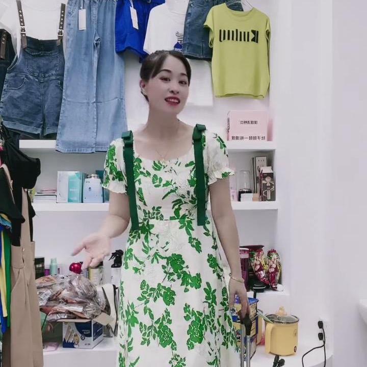 慧慧子服装店