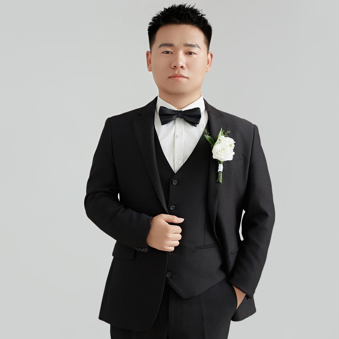 不锈钢雕塑苏慧朋