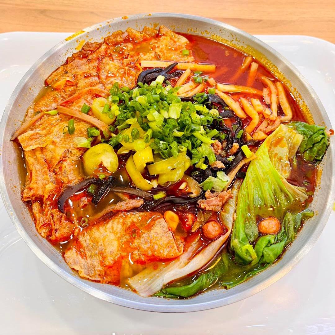 魏晨与螺蛳粉（柳州人做地道柳州螺蛳粉）