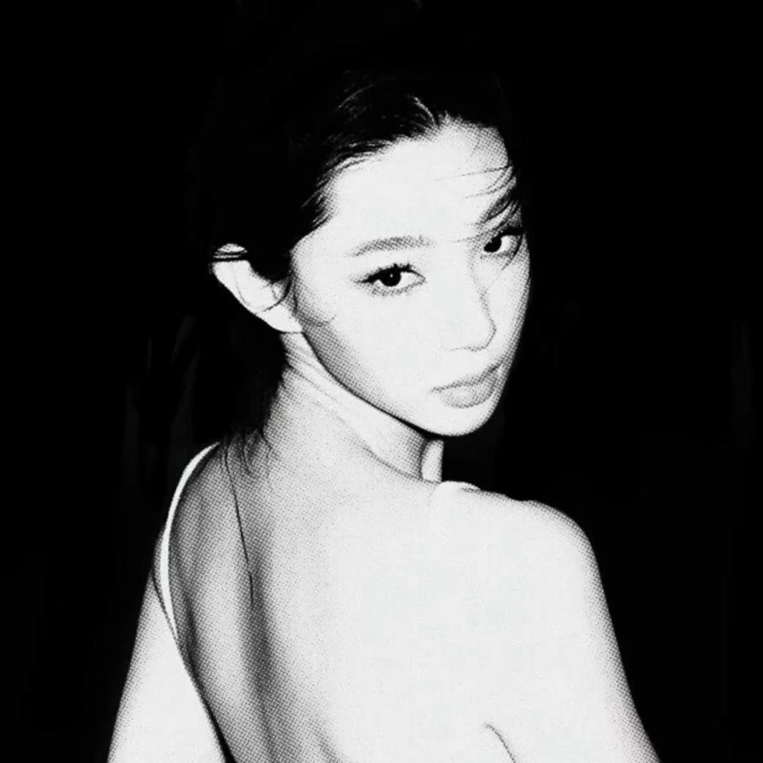 午夜忧郁纯情总裁