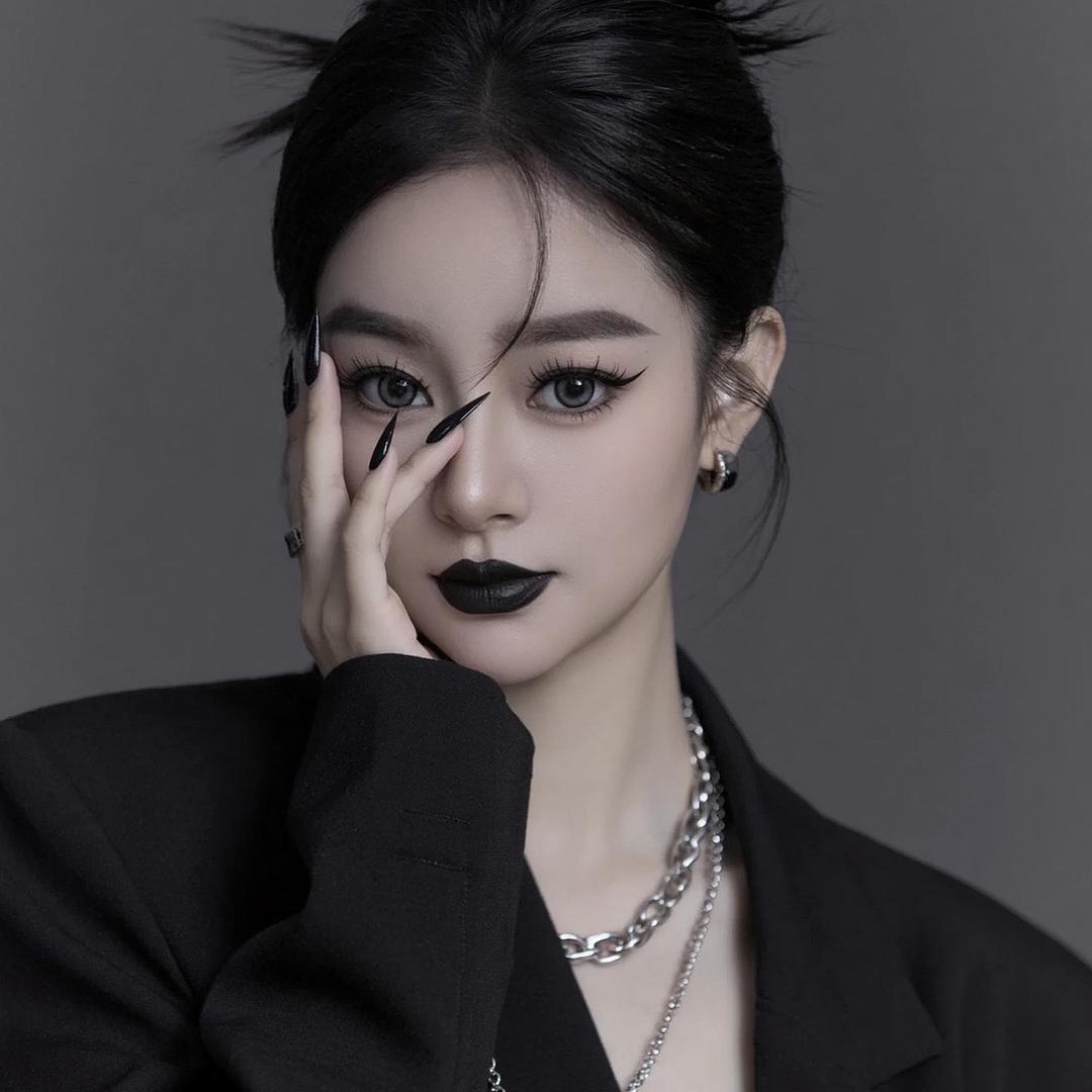 一花一世界，一叶一菩提，