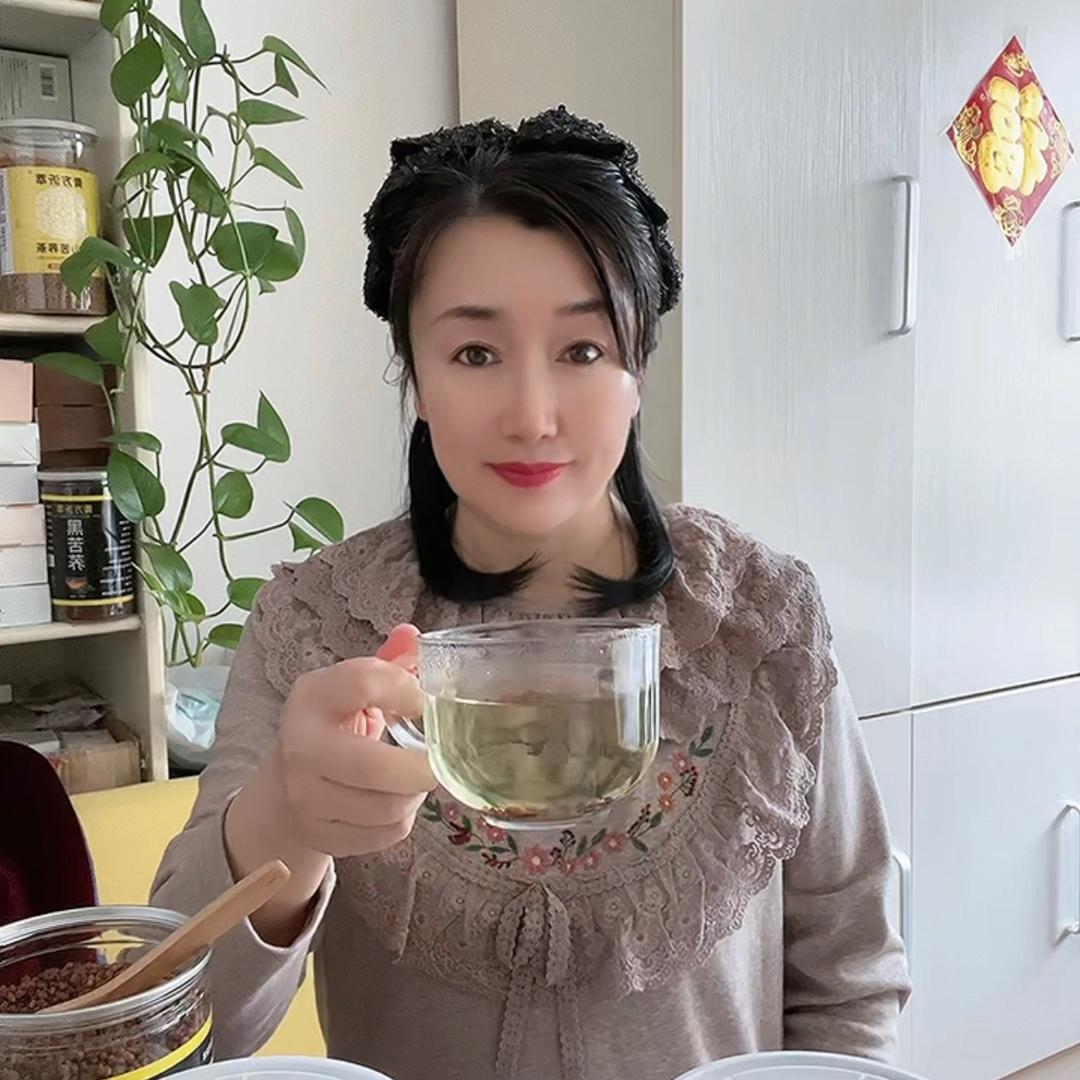小静很自律