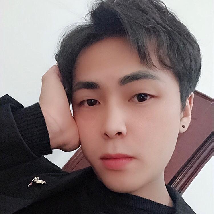 国潮美发106店长阿文