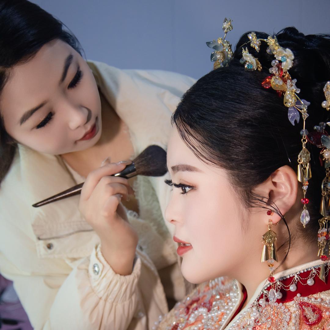 婚礼主持，新娘跟妆（可全国接档）