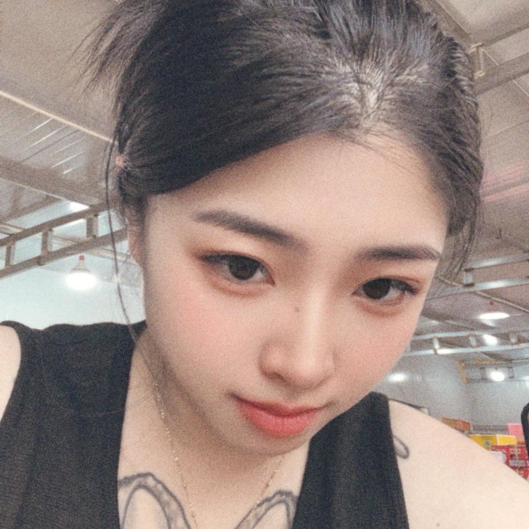 刘刘🫥