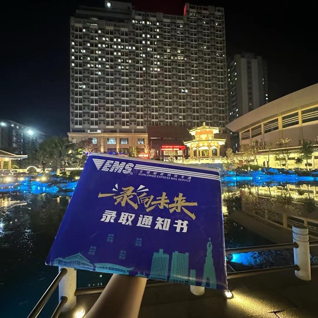 （广州工商学院校园环境生活分享）（吴）