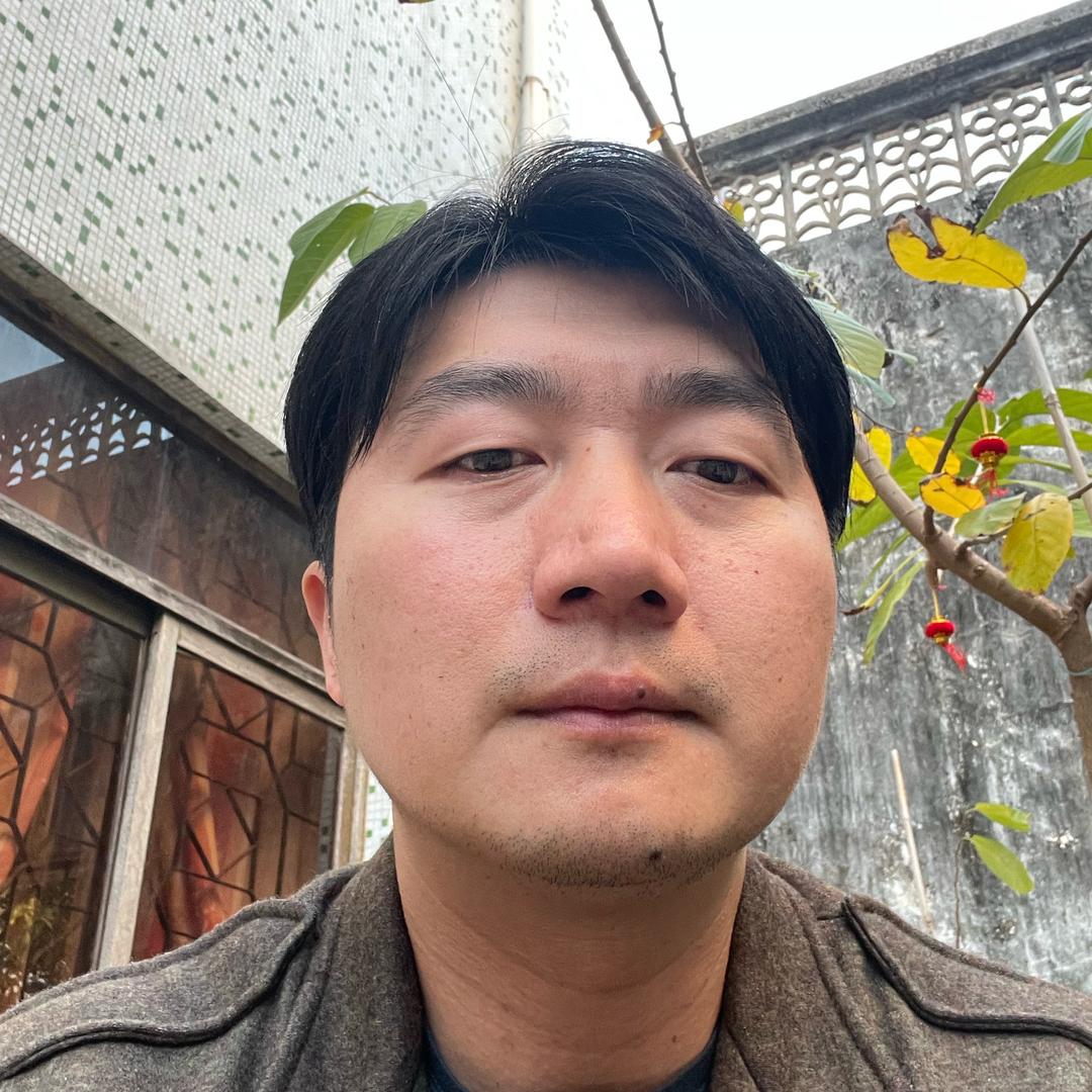 广东仔在云南摆地摊