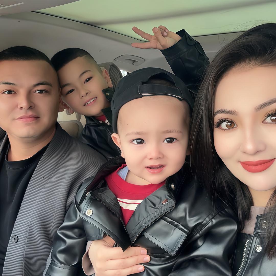 两个狮子的妈妈