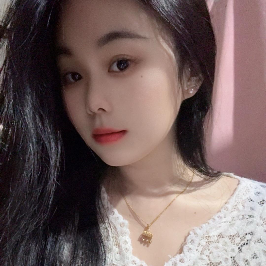 七月  •