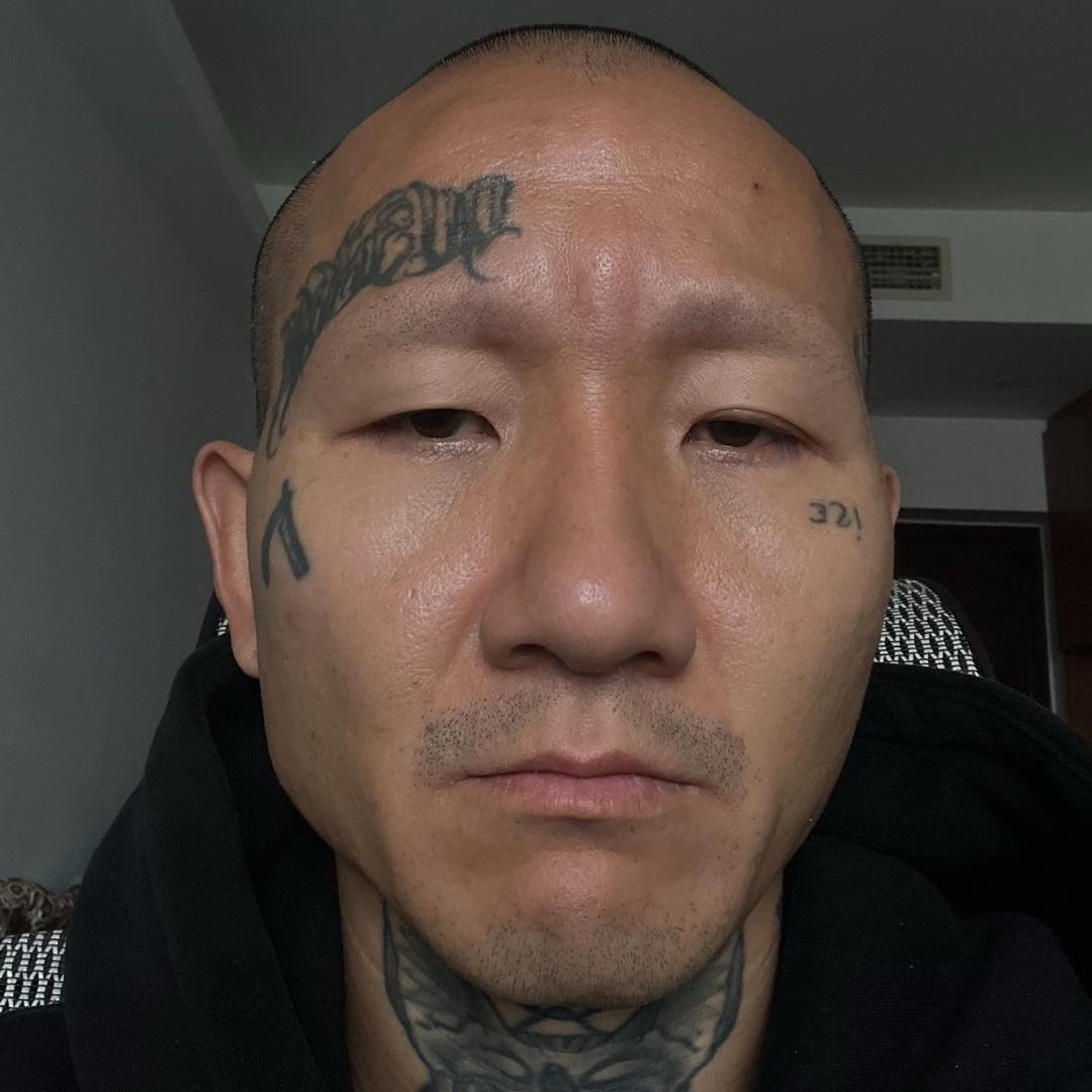L、