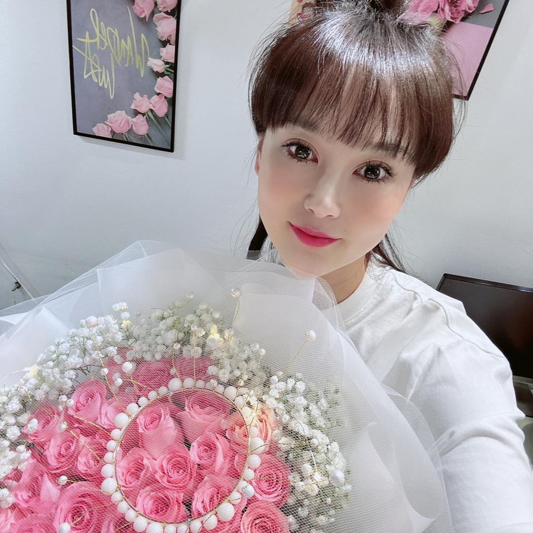🍭 -  姜小蛮