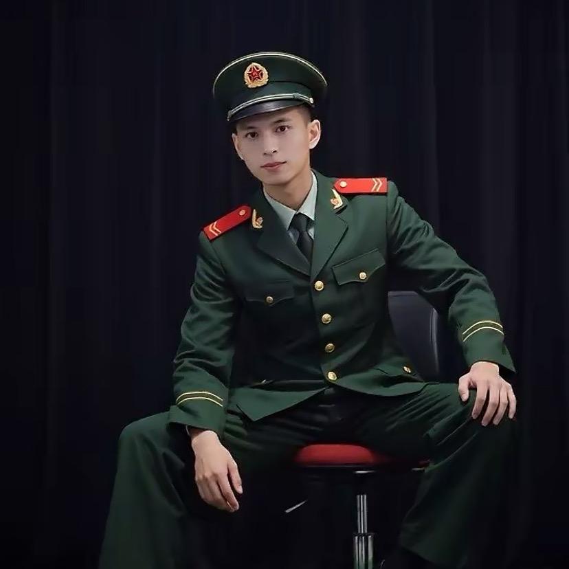 🏍️😁☺️😄🛵