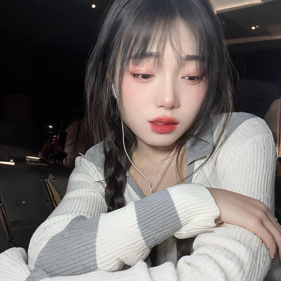 亚利🔥洛妮