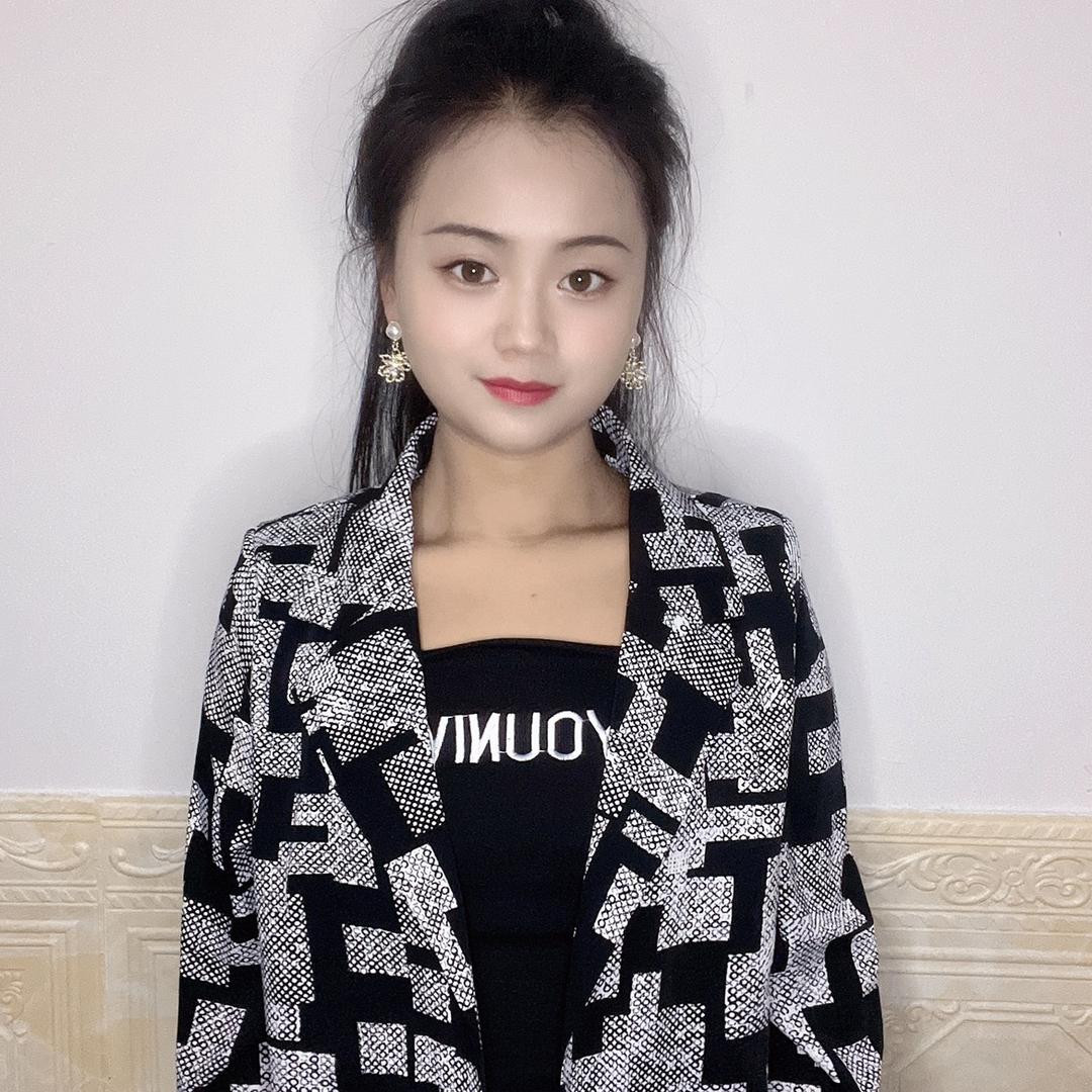 洋洋爱吃饭