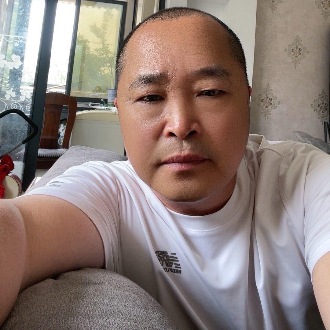 秀山徐哥