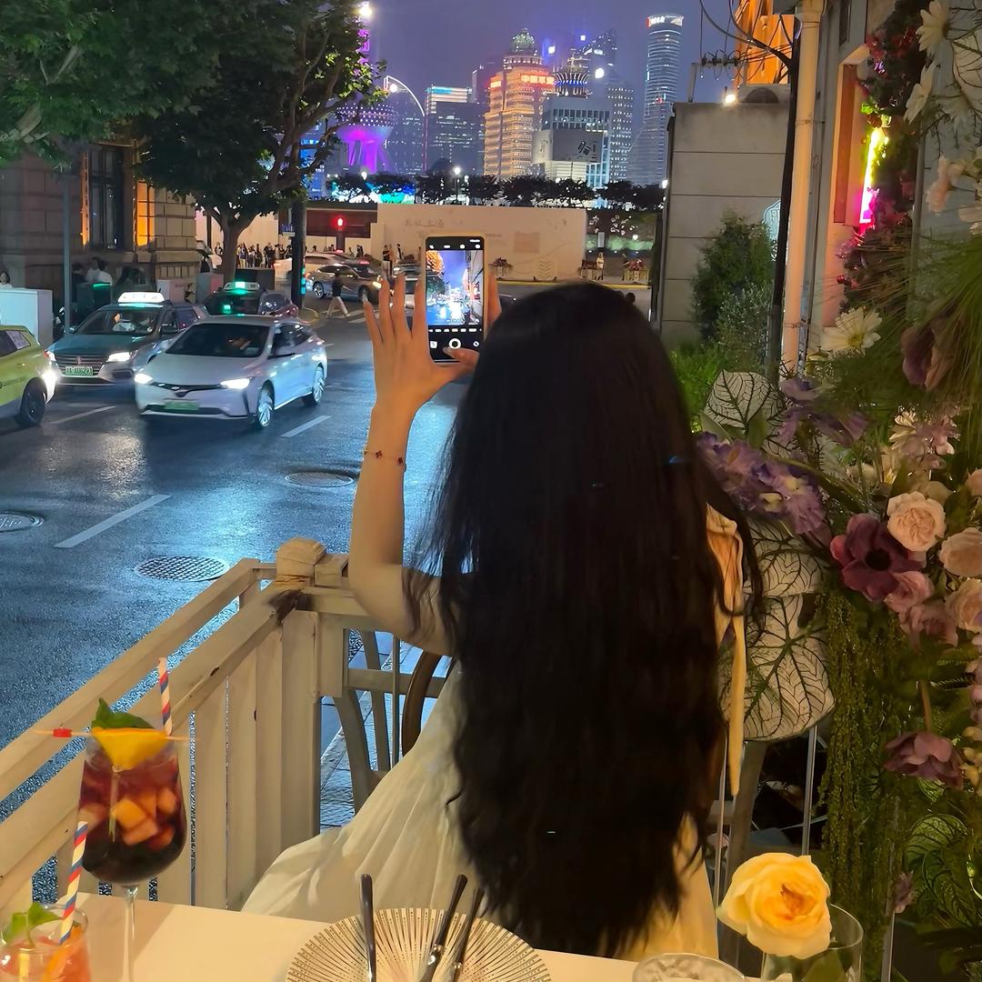 小崔没睡醒～