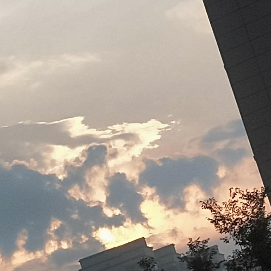 转身。就是恬