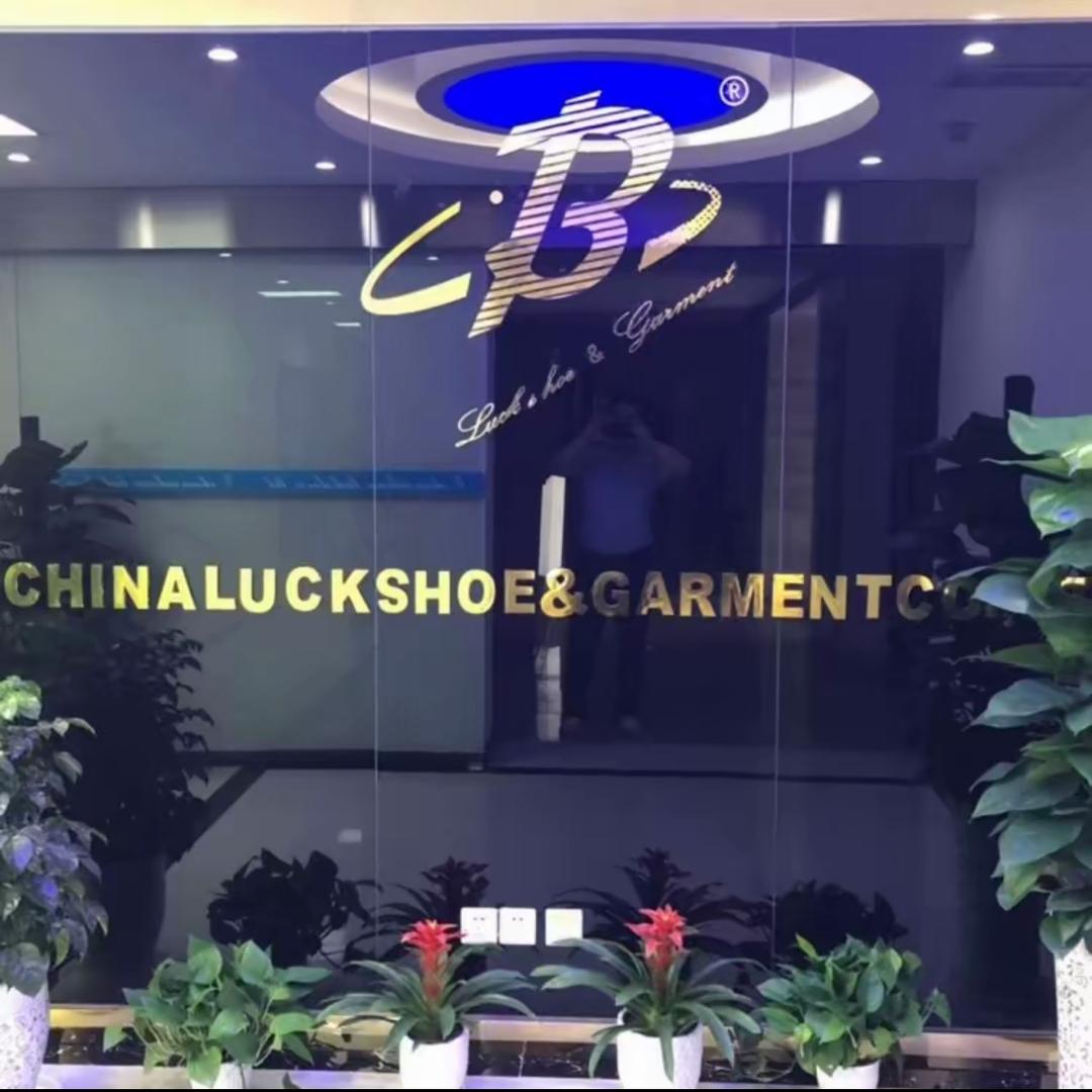 luck-shoe