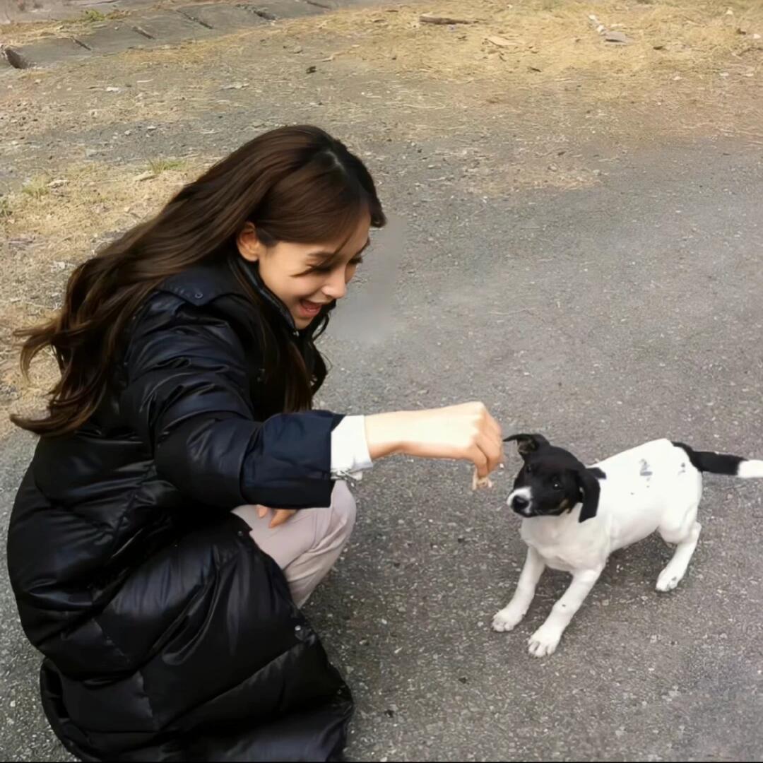 -小r