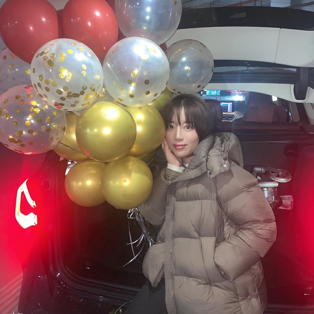 朴蕊沐 PREMIUN DOWM