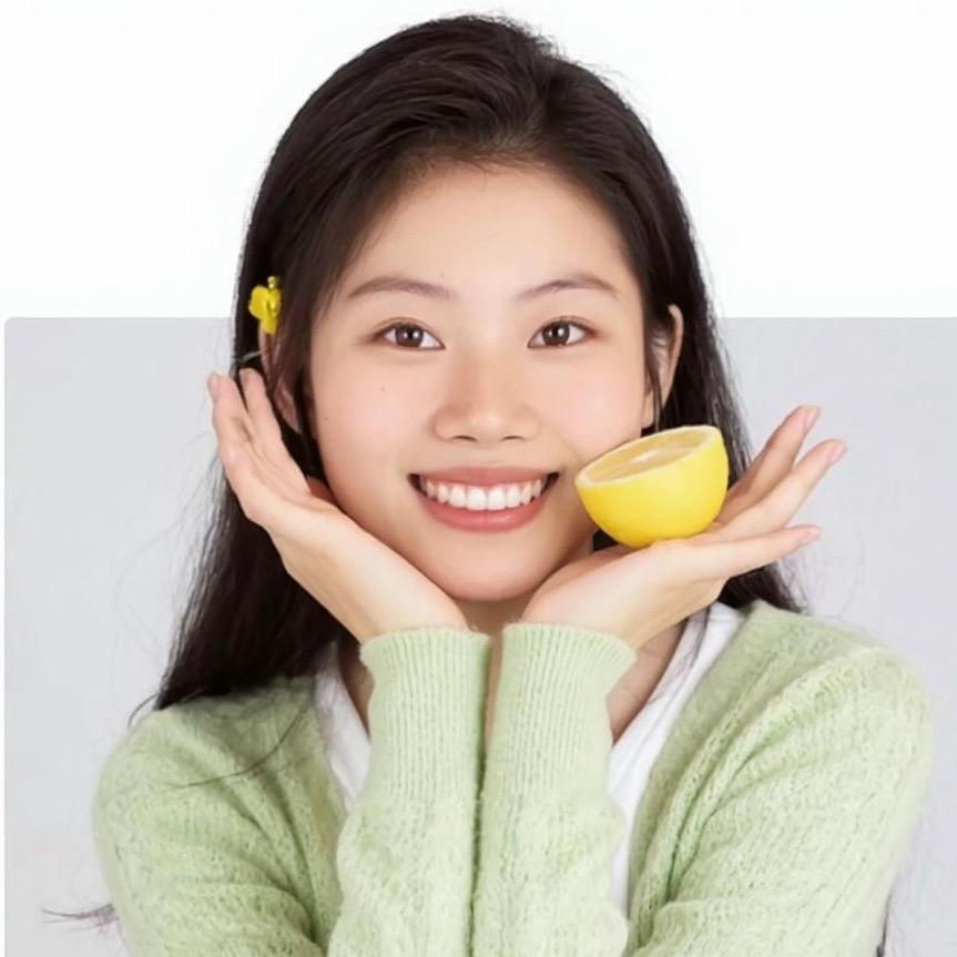 禾依婷