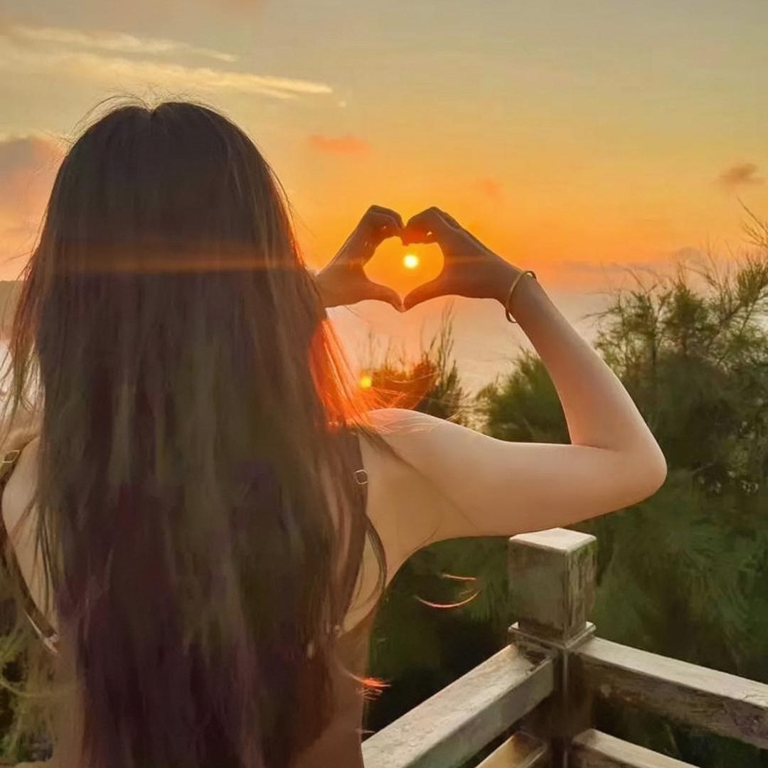 JS微胖优品女装定制