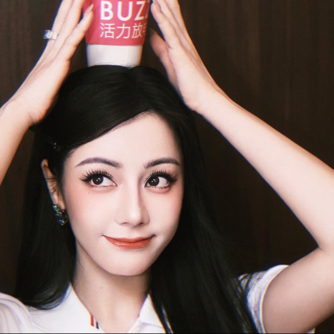 迪丽热巴巴巴巴巴巴巴🥳