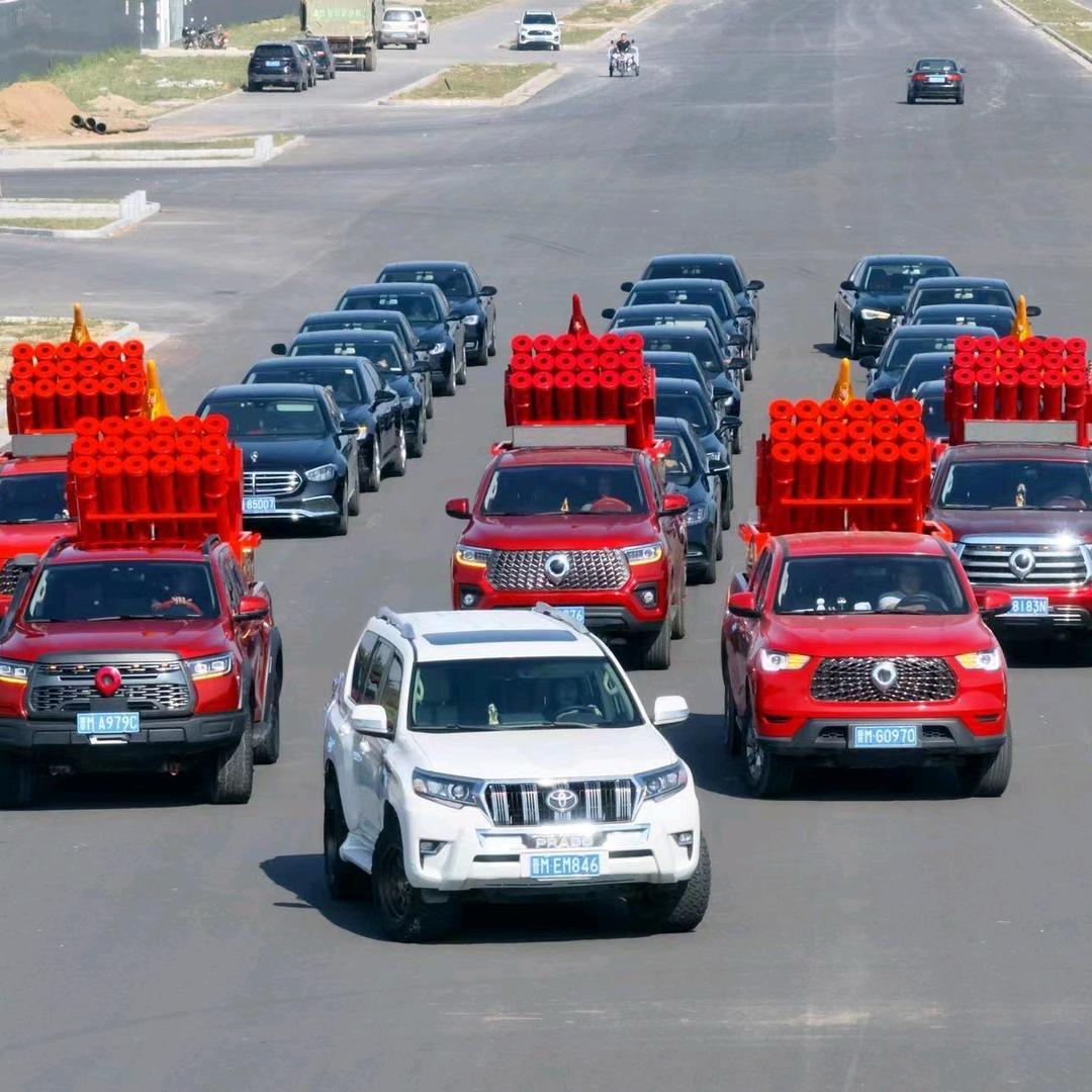 万荣奥迪婚庆车队