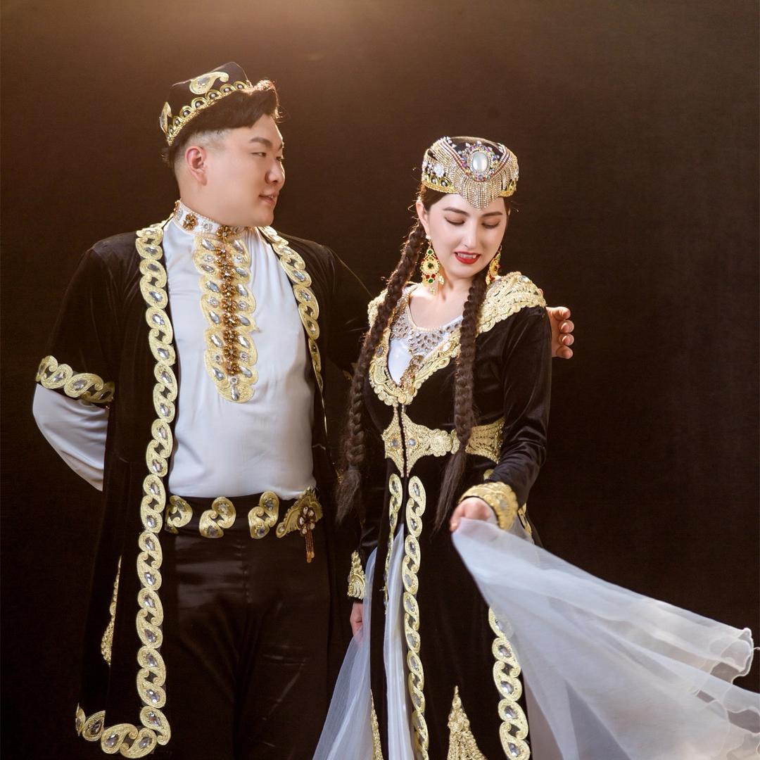 维汉夫妻(何&那)🇨🇳🇨🇳