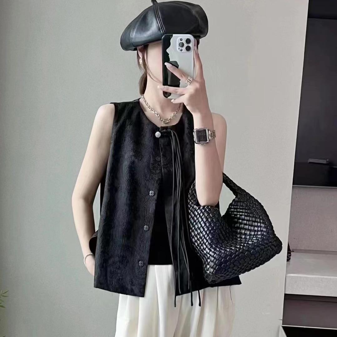 夏邑县卡普欧韩服装店