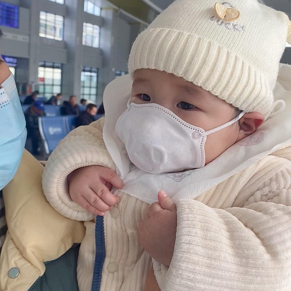 池恩👧🏻👧🏻