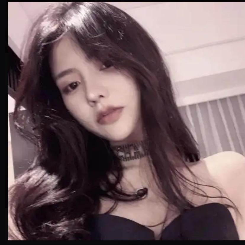 小萱萱上大学💄