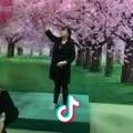 云