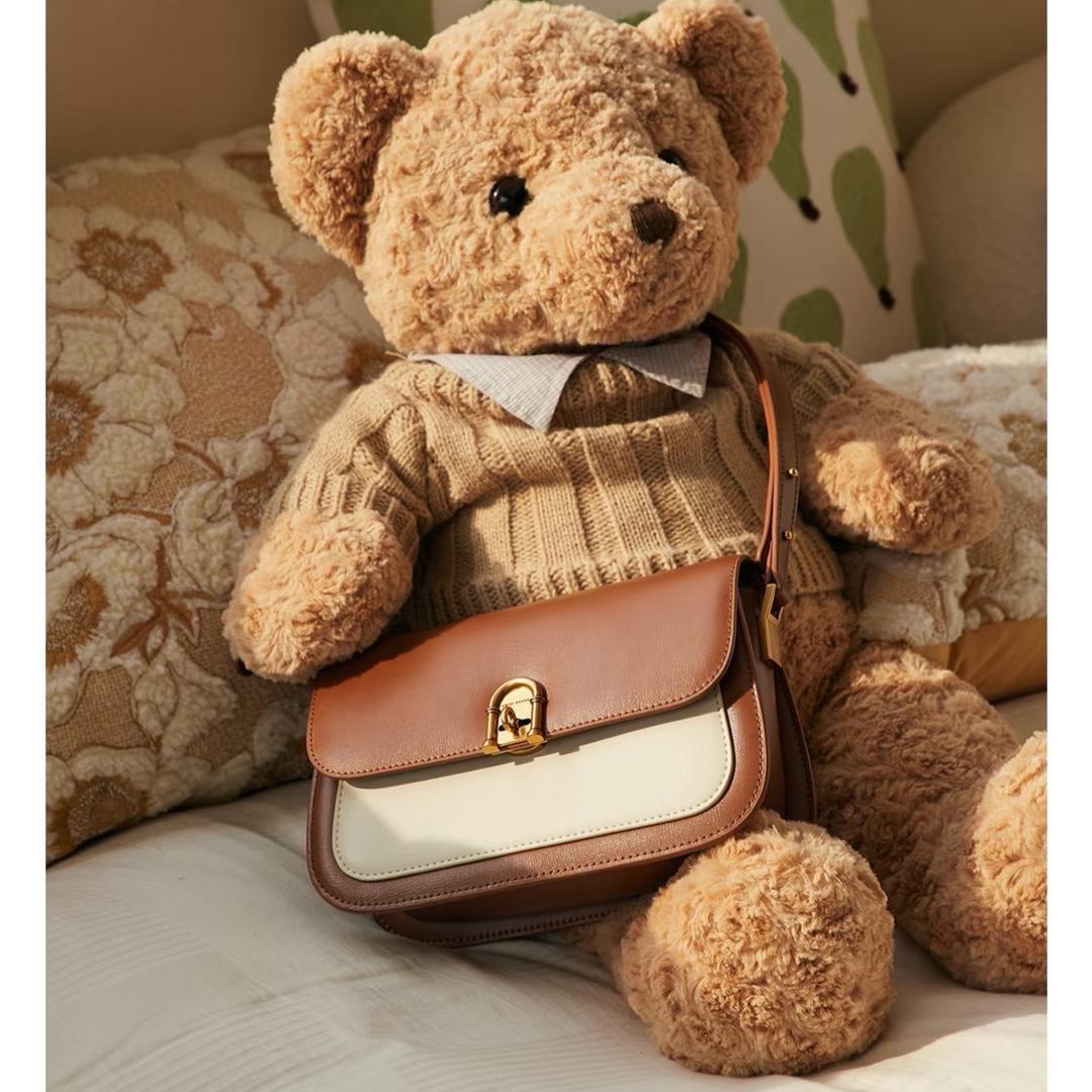 洋洋箱包百货店