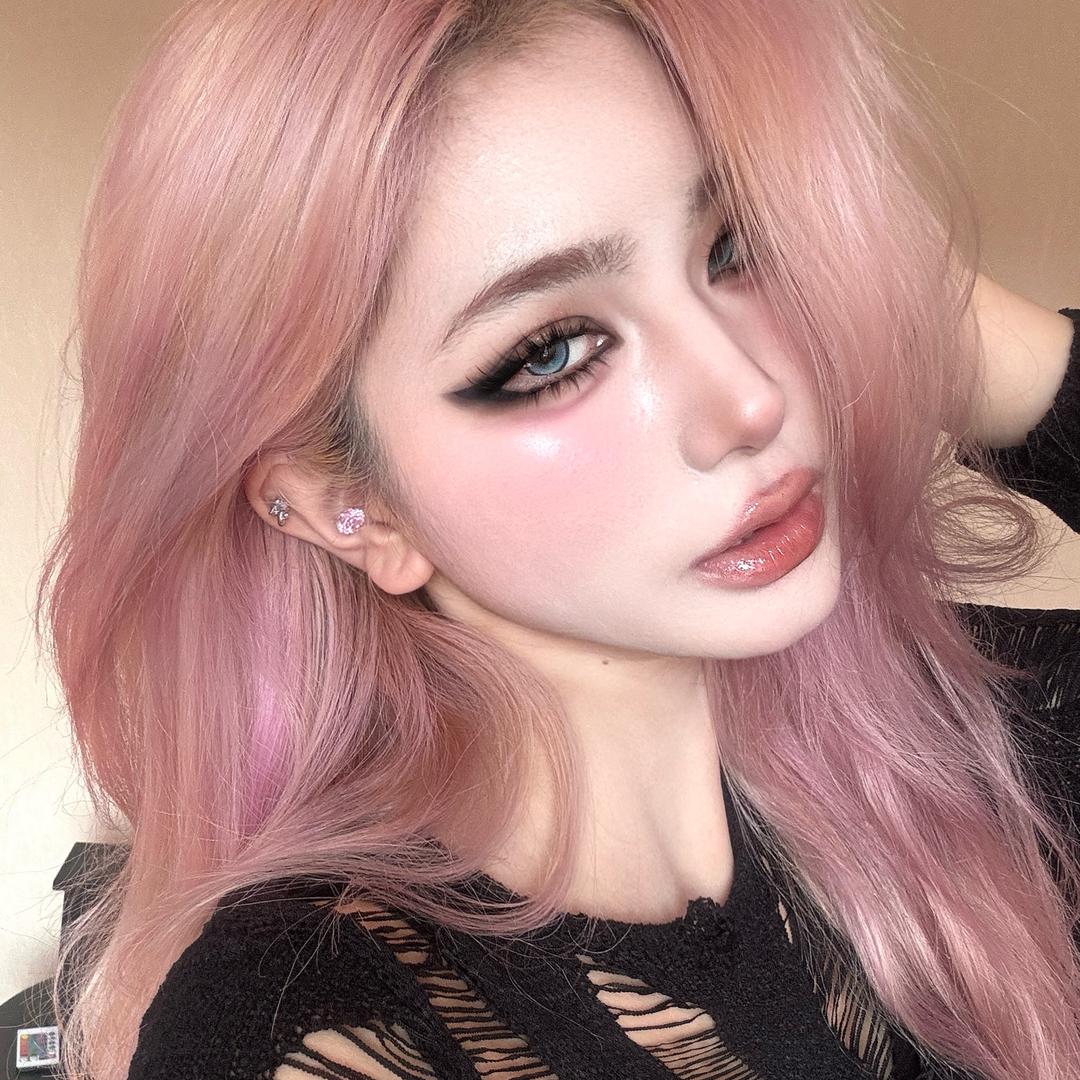 野原鑫鑫子-