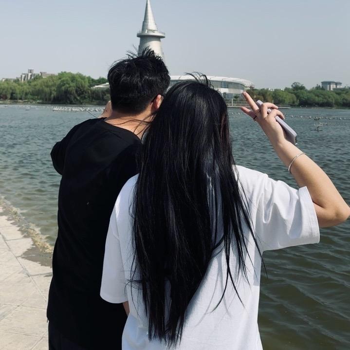爱遇困.