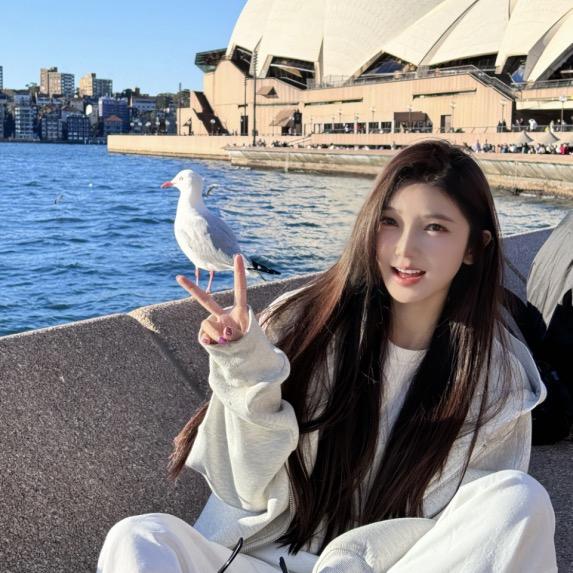 小侨jofay穿搭指南