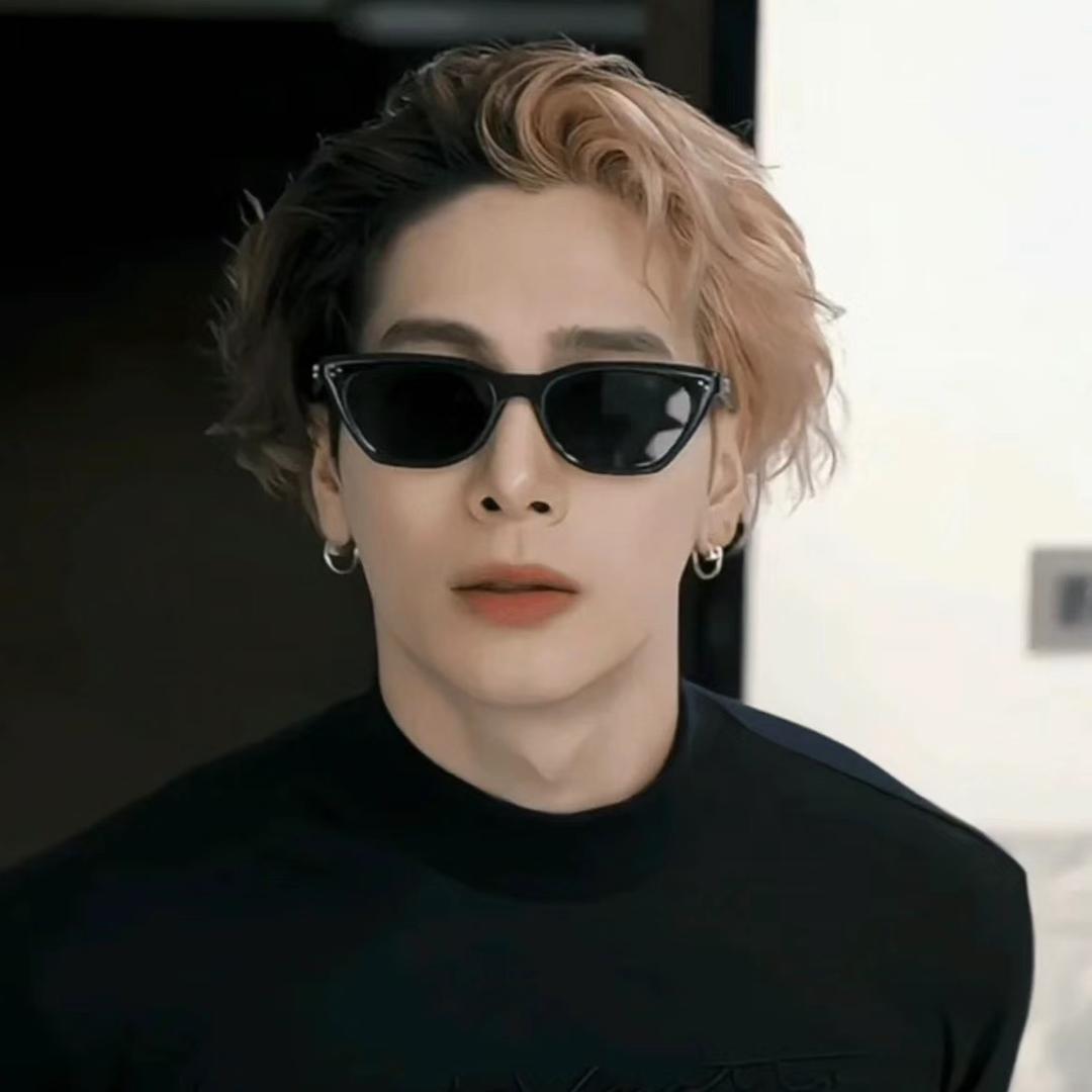 JkS