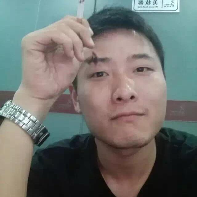 老吴同学α