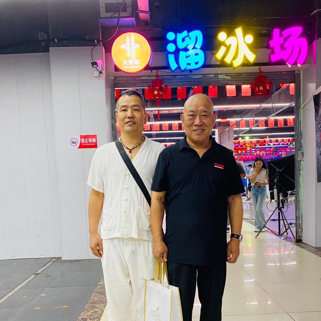 焦作火箭炮轮滑俱乐部（平东里店）